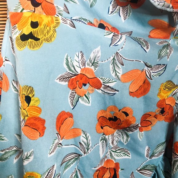 Pretty Little Thing Wrap Floral Dress Size 6 - Picture 8 of 9